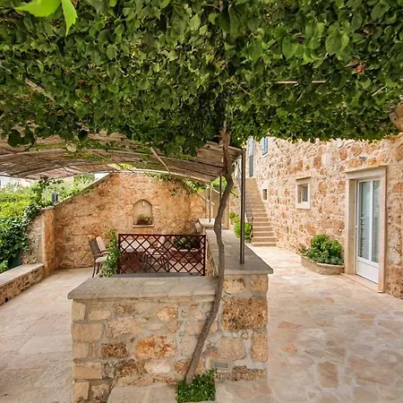 Apartament Obala *