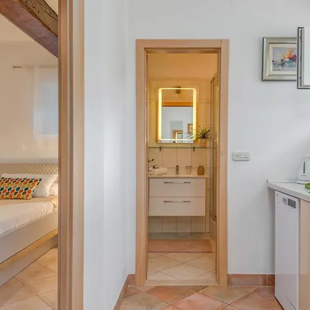 Obala Apartment Bol