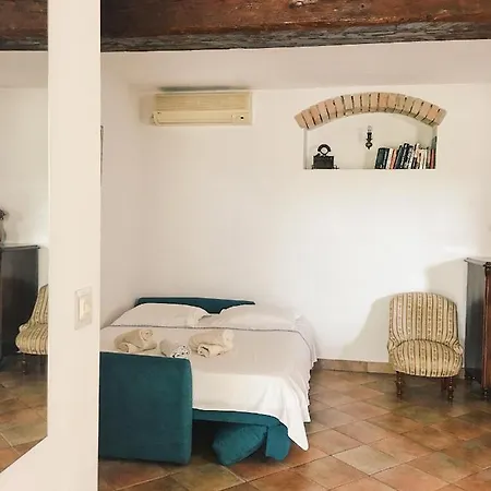Obala Apartment *