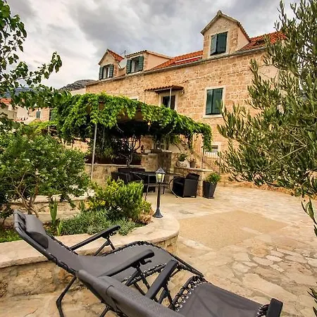 Obala Apartment Bol