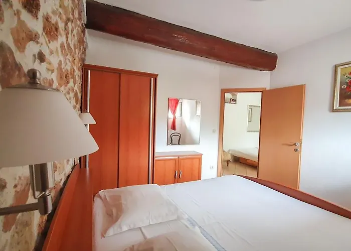 Apartament Obala